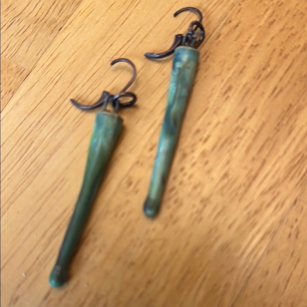 Elegant ceramic spike Dangle Earrings